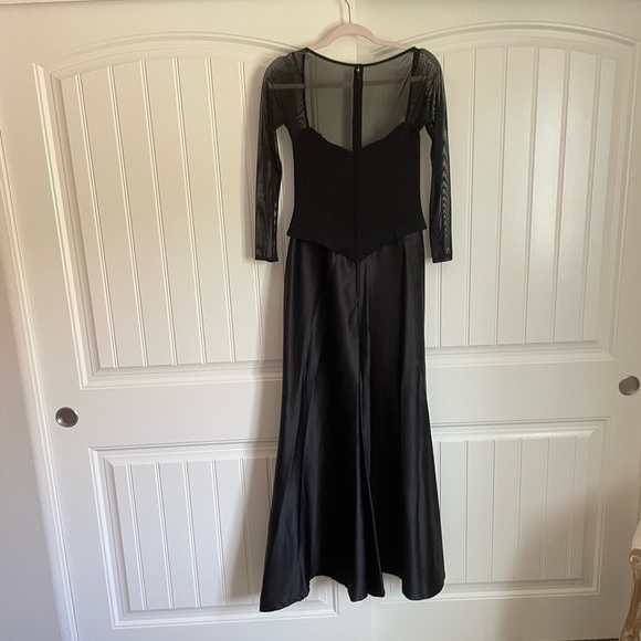 Tadashi Shoji vintage corset black gown size medium - Picture 4 of 11